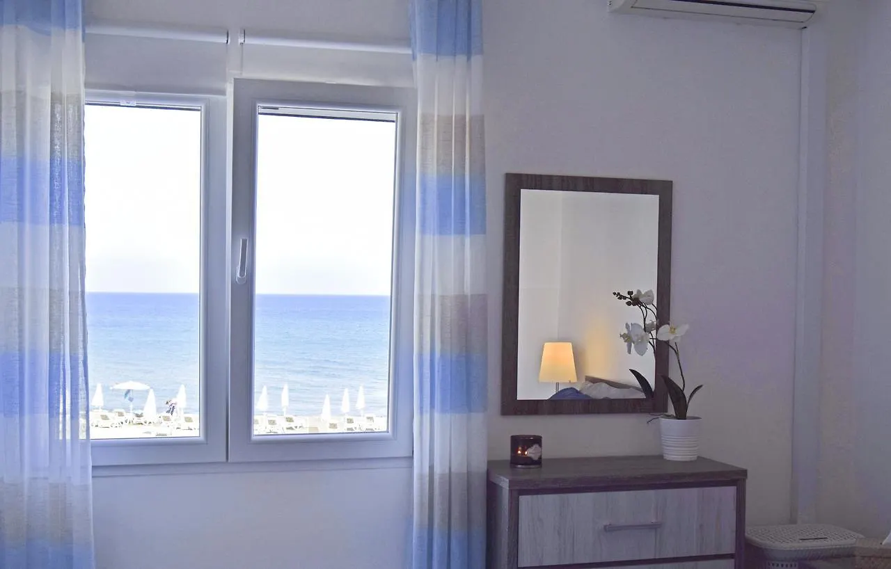לרנקה Mackenzie Beach Zen-Apartment 0*,